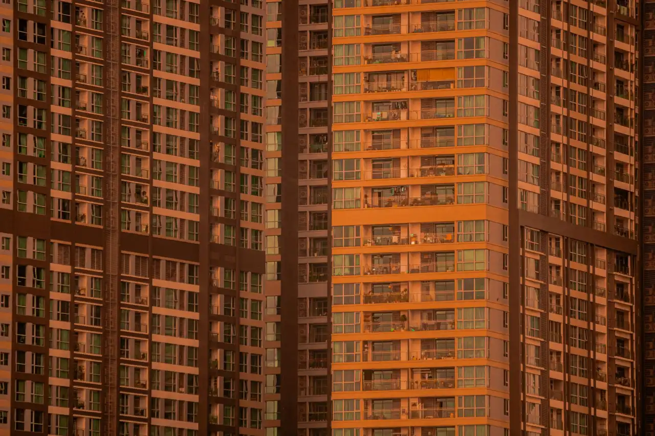 LED灯管与球泡灯选型指南：重庆道之源照明解析通用照明产品的关键技术参数