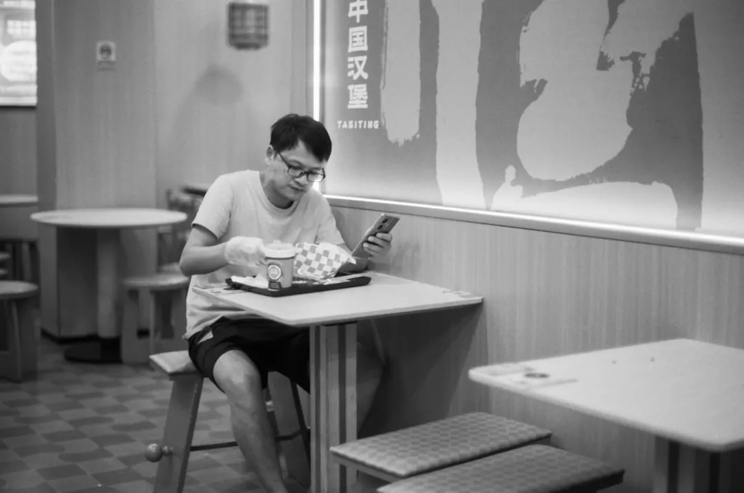 重庆道之源LED灯管与球泡灯在室内照明改造中的节能方案解析